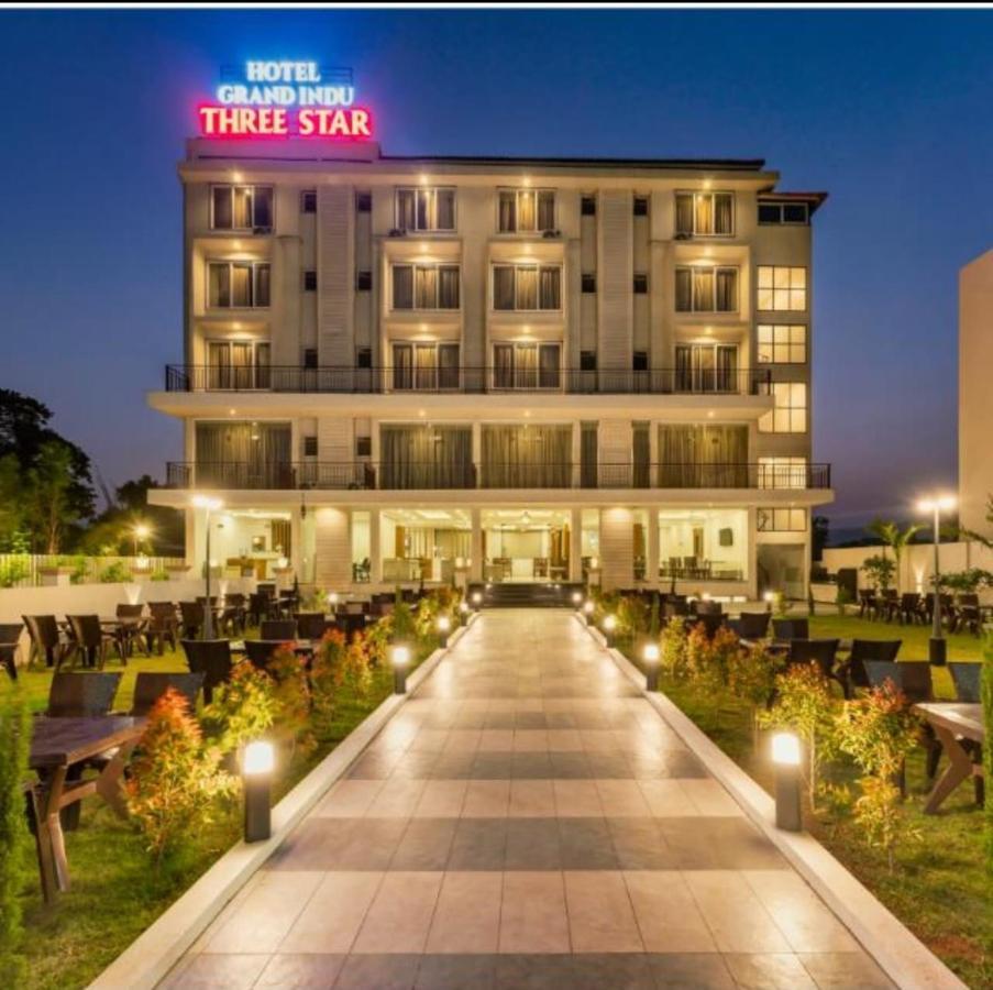 Hotel Grand Indu, 3 Star Kolhápur Exteriér fotografie