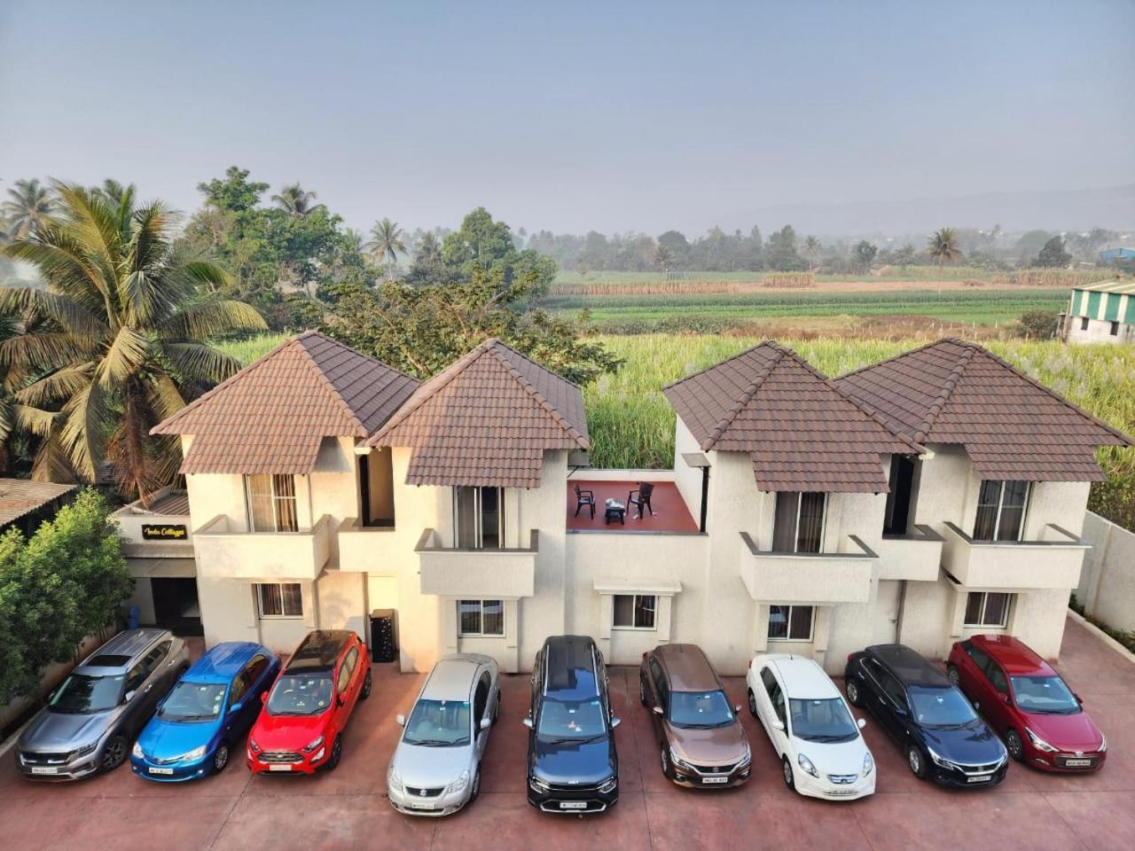 Hotel Grand Indu, 3 Star Kolhápur Exteriér fotografie